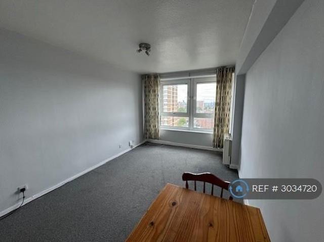 Apartment for rent in Armley, West Yorkshire