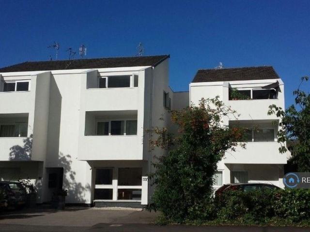 Flat for rent in Sydenham, Green Close