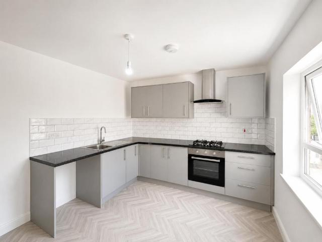 Flat for rent in Tat Bank, Oldbury