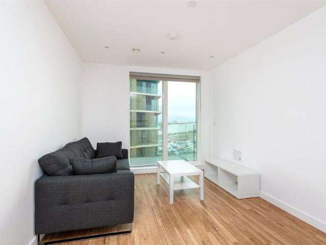 Apartment for rent in Brompton, Gillingham