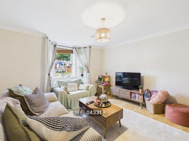 Apartment for rent in The Meadows, Haddon