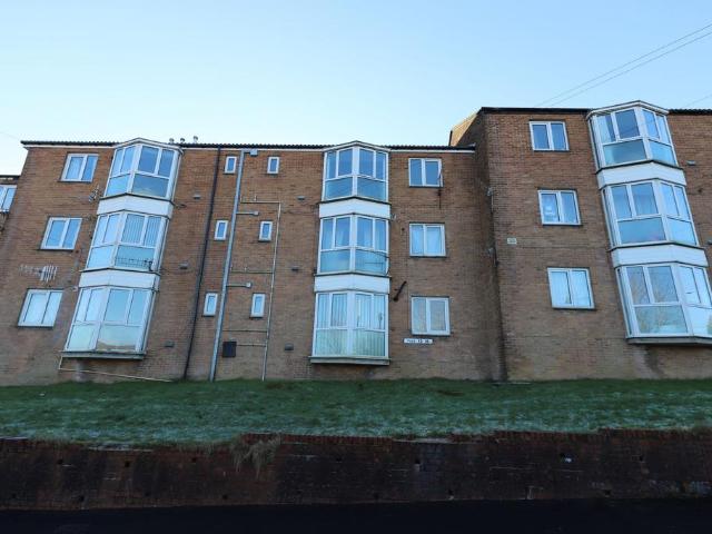 Flat for rent in Cwmdare, Wales