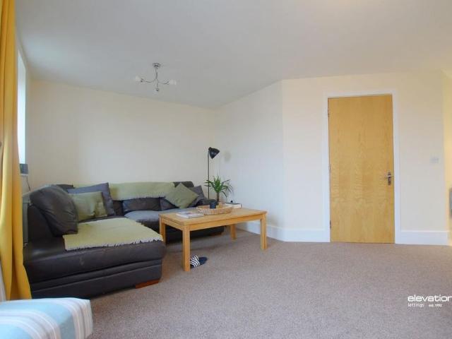 Apartment for rent in Grange Farm, Shenley Church End