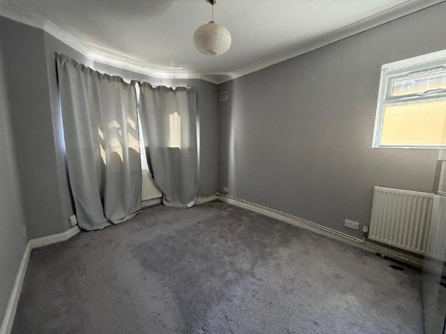 Apartment for rent in Hillview, Surrey
