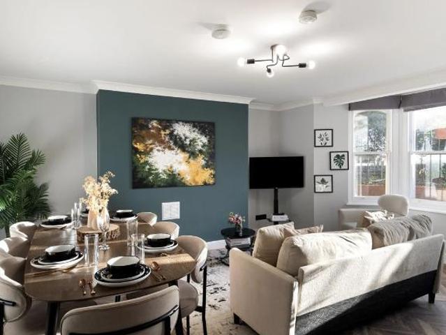 Apartment for rent in London Borough of Bromley, Greater London