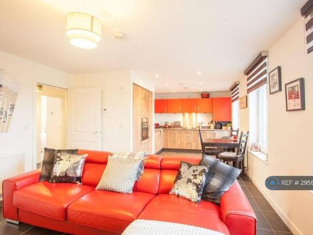 Apartment for rent in Oatlands, Scotland