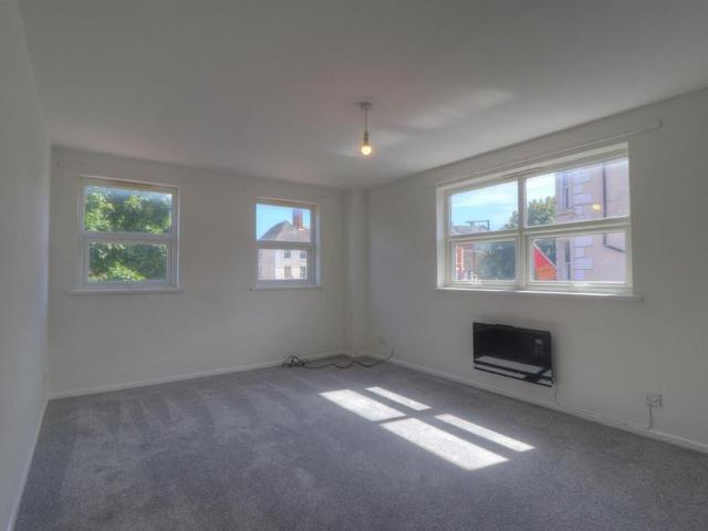 Apartment for rent in Greenhill, Crookhill
