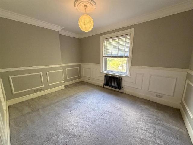 Apartment for rent in Bohemia, Guestling Green