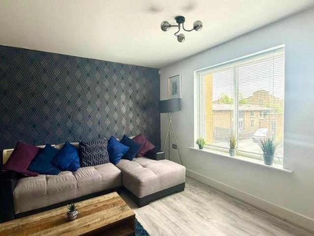 Apartment for rent in Dewsbury, West Yorkshire
