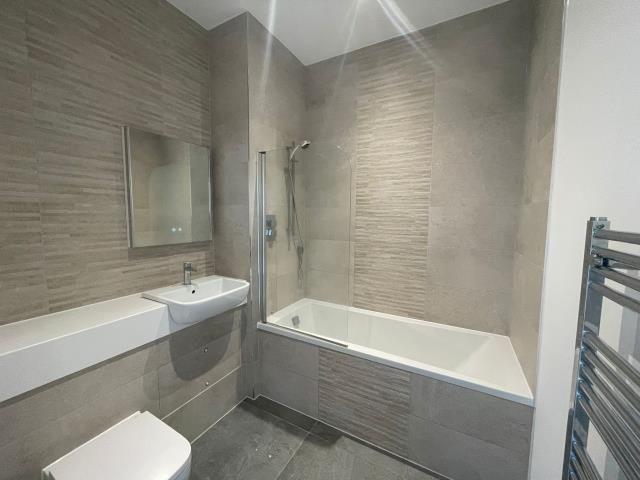 Apartment for rent in Riverdene, Priest Down