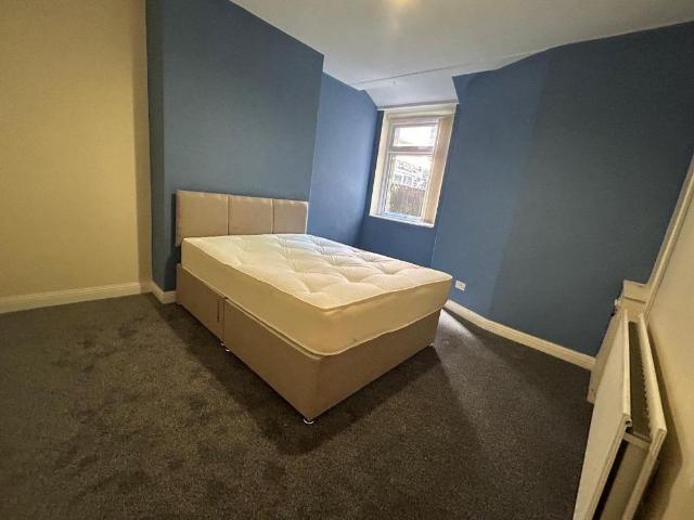 Room for rent in Burslem, Stoke-on-Trent