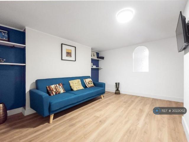 Apartment for rent in Somers Town, City Of Portsmouth