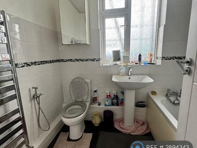 Flat for rent in Clayhall, Isle Of Man