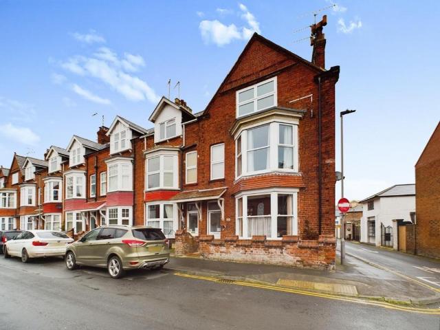Flat for rent in The Pastures, Filey