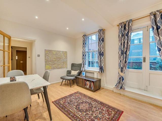 Apartment for rent in St. John's Wood, Isle Of Man