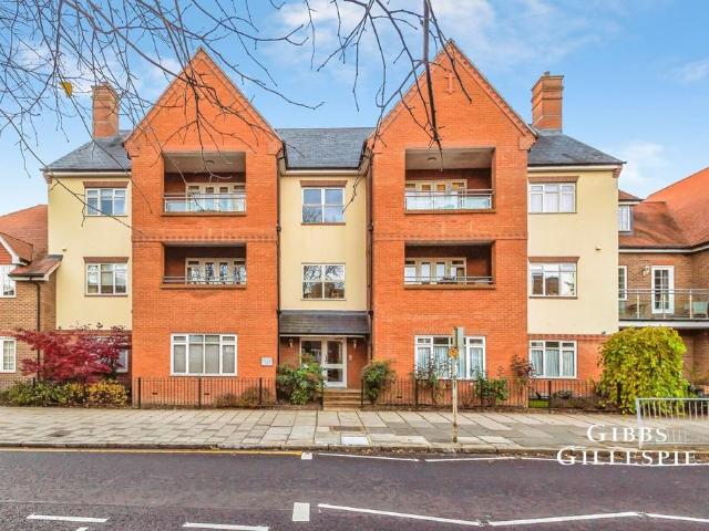 Flat for rent in The Cedars Estate, Three Rivers