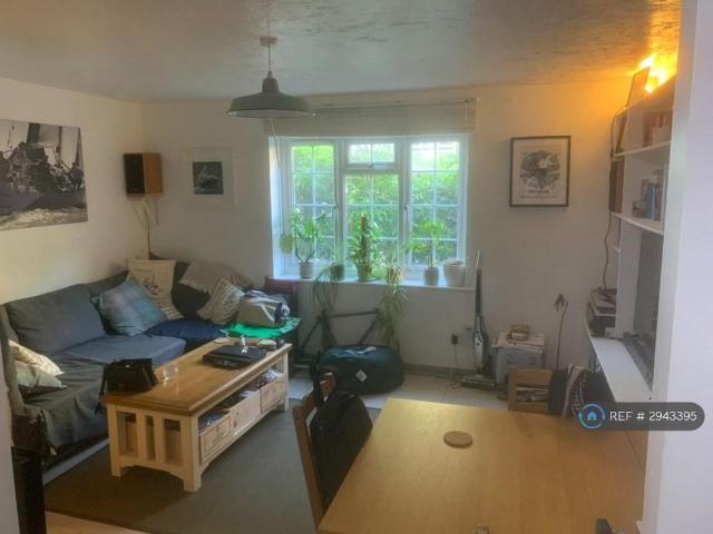 Apartment for rent in Camberwell, Greater London