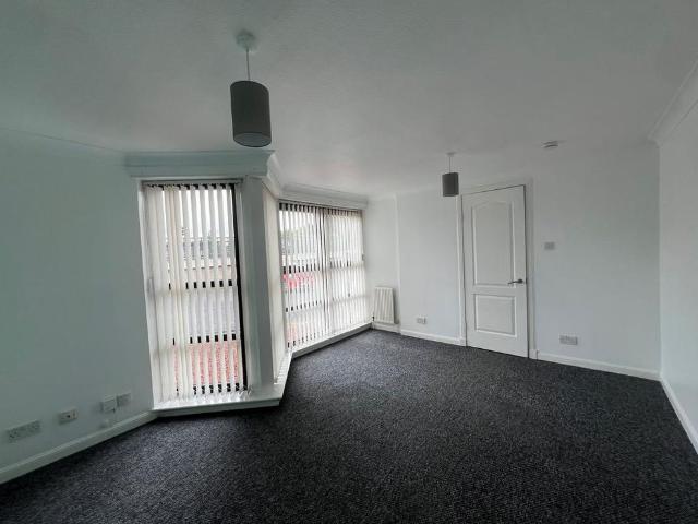 Apartment for rent in Bellfield, Crookedholm