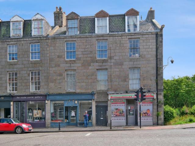 Flat for rent in Ballindoch, Scotland
