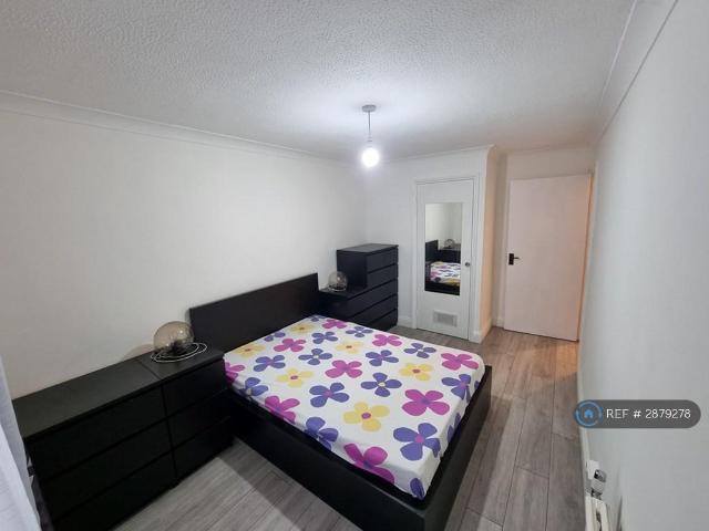 Flat for rent in Dagenham, Greater London