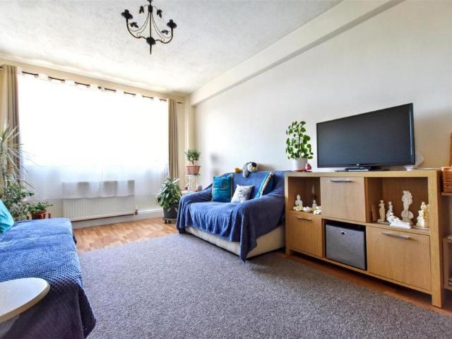 Apartment for rent in Eastbourne, East Sussex