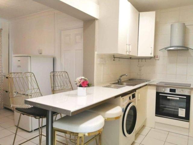Flat for rent in Hoxton, Greater London