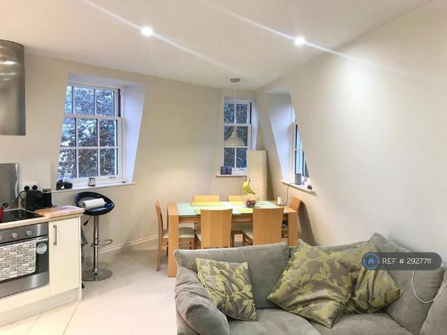 Apartment for rent in Mount Wise