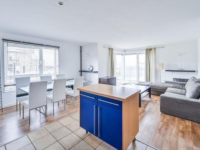 Apartment for rent in Glyndon, Shooters Hill