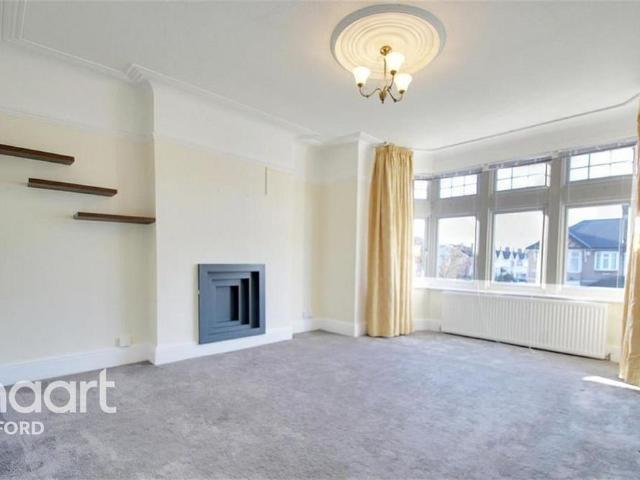 Apartment for rent in Sandown Park, Kent