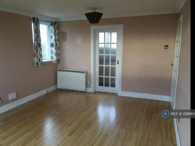 Apartment for rent in College Milton, Barassie