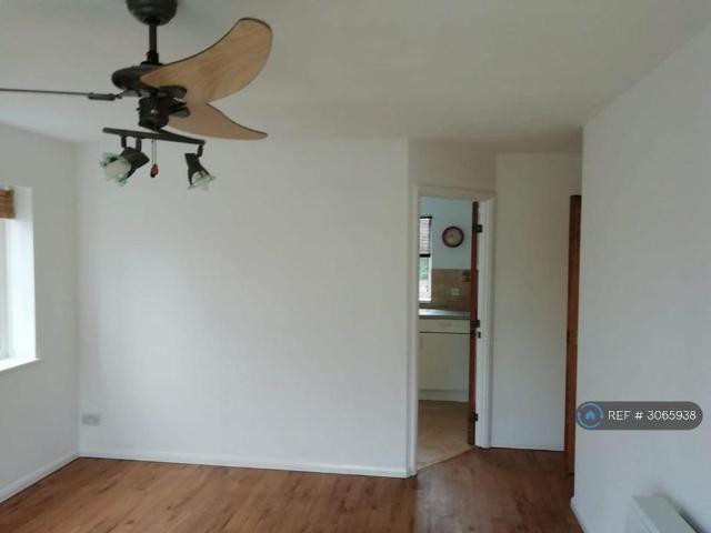 Apartment for rent in Maidenbower, Crawley