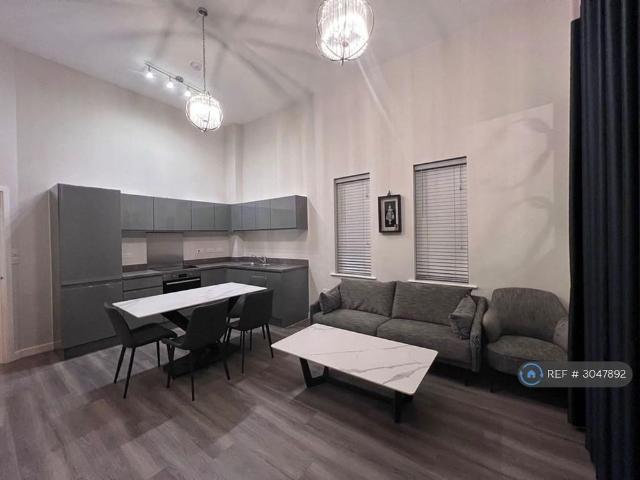 Apartment for rent in Park Central, Birmingham
