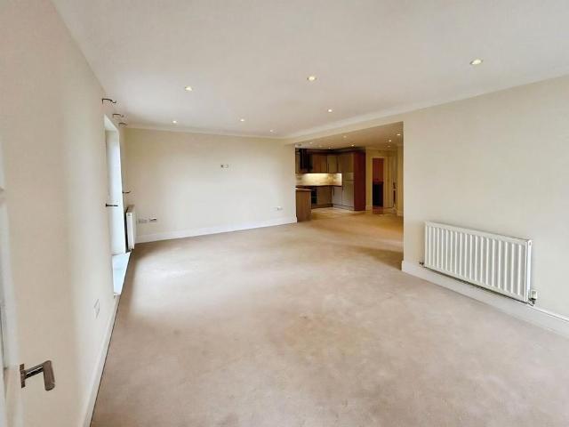 Apartment for rent in Victoria, Newport