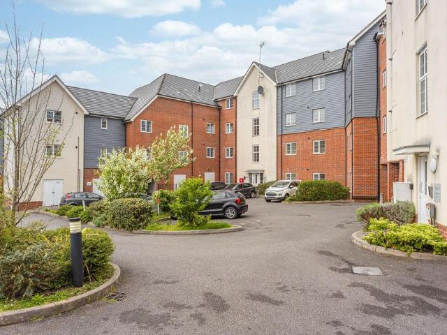 Flat for rent in Glynde, West Sussex