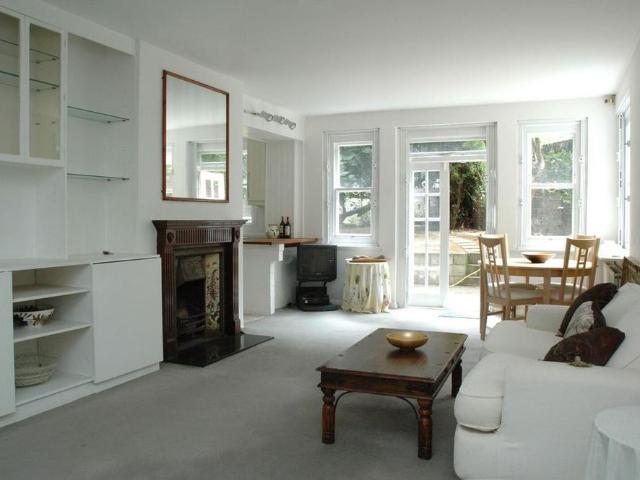 Apartment for rent in St. John's Wood, Greater London