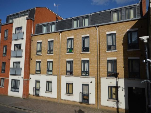 Flat for rent in Troy Town, Rochester