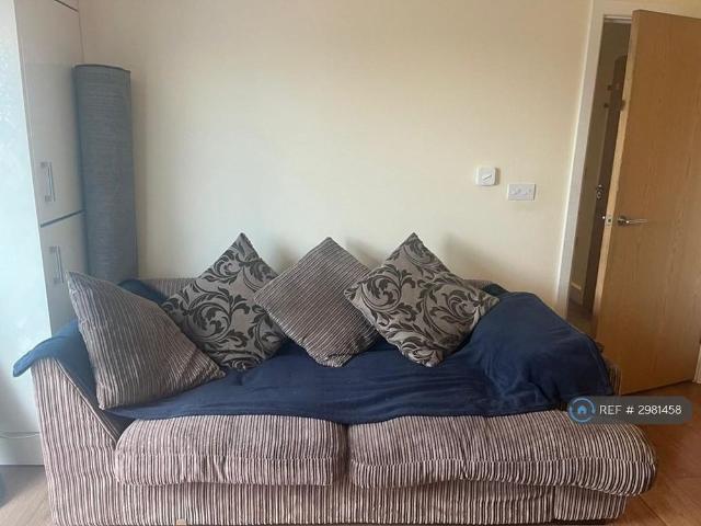 Apartment for rent in London Borough of Croydon, Greater London
