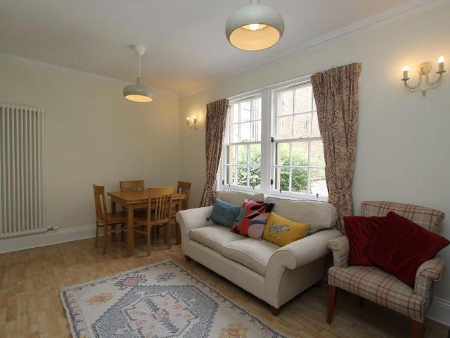 Apartment for rent in New Town, Scotland