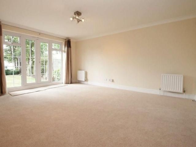 Apartment for rent in London Borough of Harrow, Greater London