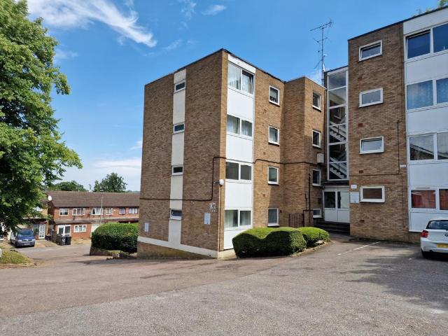 Flat for rent in Spring Park, Luton