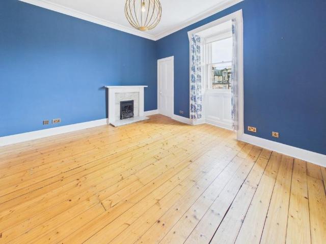 Apartment for rent in Merchiston, Scotland