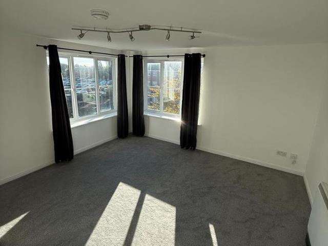 Apartment for rent in Williamsburgh, Paisley