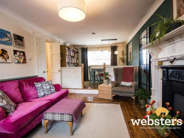Apartment for rent in Heigham Grove, East Bank