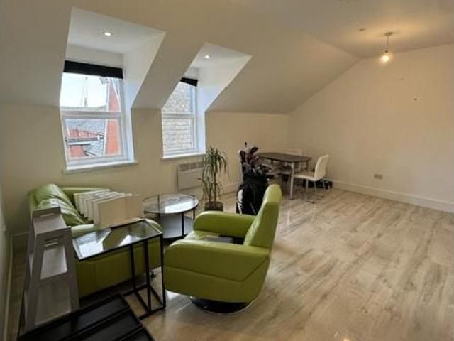 Apartment for rent in Stow Hill, Wales