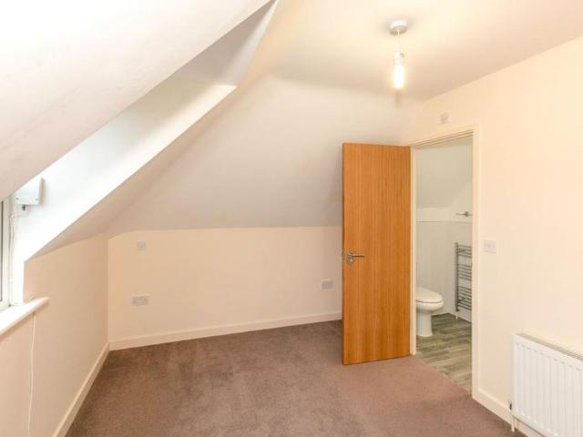 Apartment for rent in Jumpers Corner, Christchurch