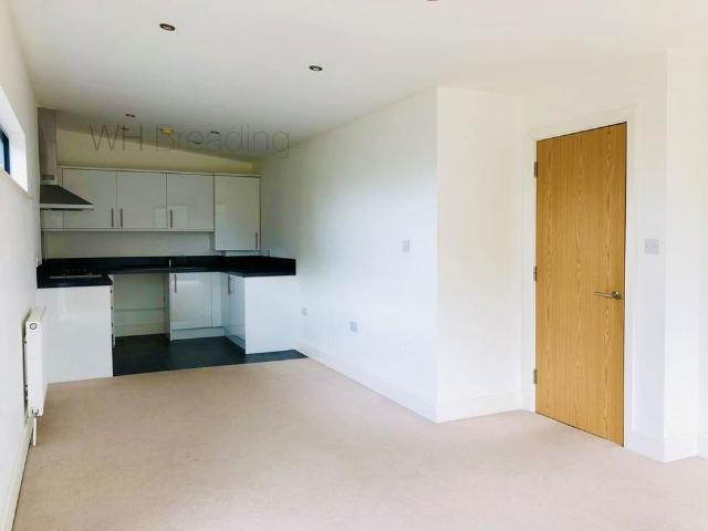 Apartment for rent in Preston, Oad Street