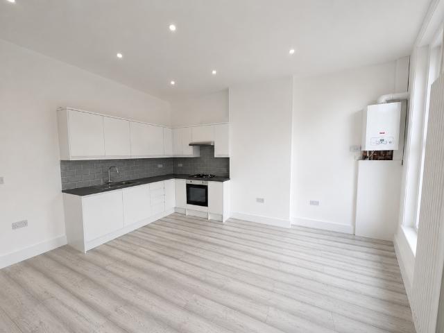 Flat for rent in Dollis Hill, Greater London