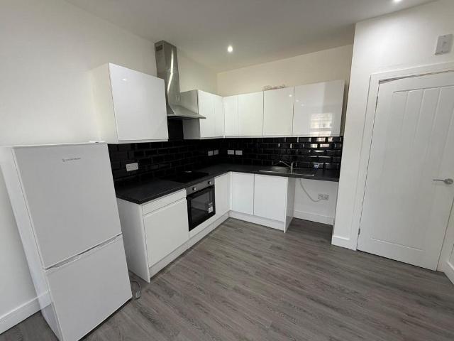 Flat for rent in Hill, City Of Southampton