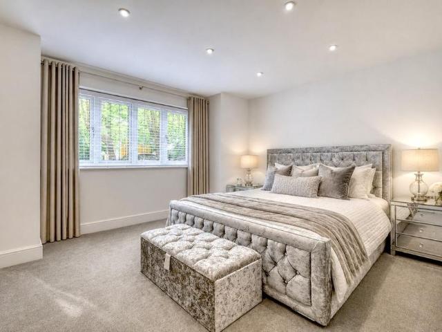 Apartment for rent in Navestock Side, Essex