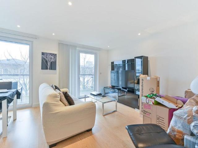 Apartment for rent in Glyndon, Shooters Hill